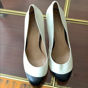 Pair of Banana Republic heels